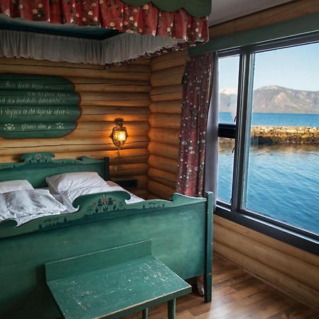 Leikanger Fjordhotel - Unike Hoteller Экстерьер фото