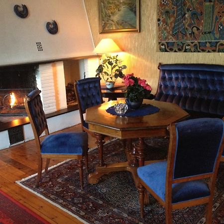 Leikanger Fjordhotel - Unike Hoteller Экстерьер фото